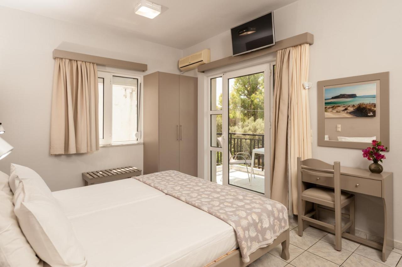 Niriis Hotel Kato Daratso Buitenkant foto